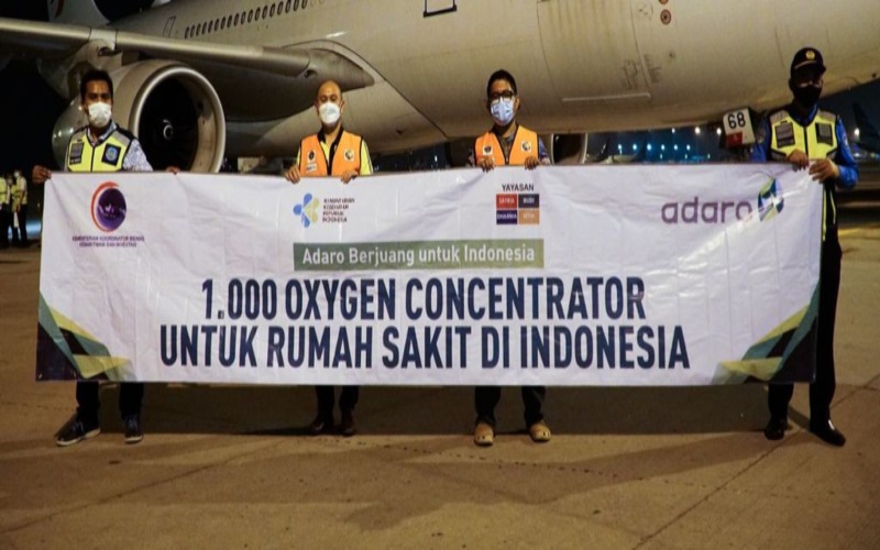 PTAdaroEnergy Tbk. (Adaro) memberikan dukungan 1000 konsentrator oksigen  kepada rumah sakit dan klinik di Indonesia - fotodok Adaro