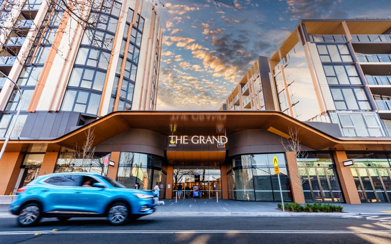 The Grand Eastlakes. - Crown Group