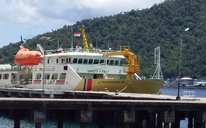 Kapal perintis bersandar di Pelabuhan Tahuna, Sangihe, Sulawesi Utara. - Antara