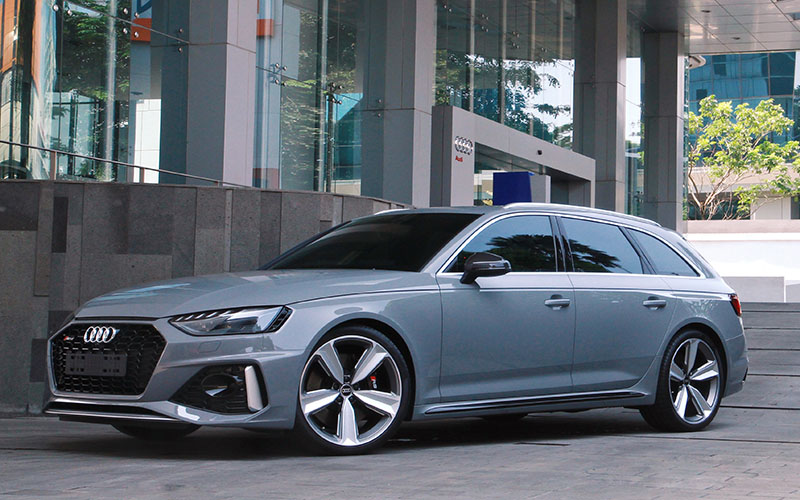 New Audi RS 4 Avant Mengaspal Di Indonesia, Intip Spesifikasi Dan Harganya