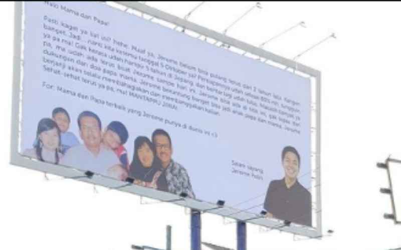 Jerome Polin kirim pesan kepada orang tuanya di Indonesia melalui billboard yang dipasang di Jakarta dan Surabaya - Instagram/Jeromepolin