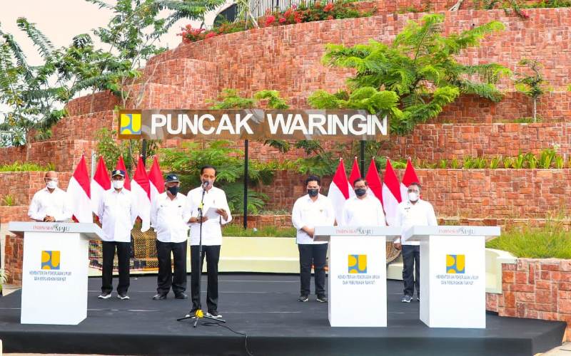 Presiden Joko Widodo meresmikan Puncak Waringin dan Goa Batu Cermin, Jumat (14/10/2021). - istimewa