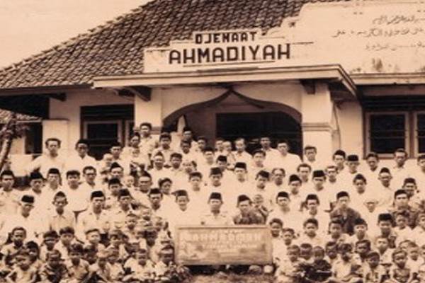 Jemaat Ahmadiyah Indonesia - warta/ahmadiyah.org