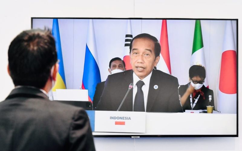 Presiden Joko Widodo (Jokowi) saat berbicara di sesi KTT G20 Roma, di Italia, Minggu (31/10/2021) - BPMI Setpres - Laily Rachev.