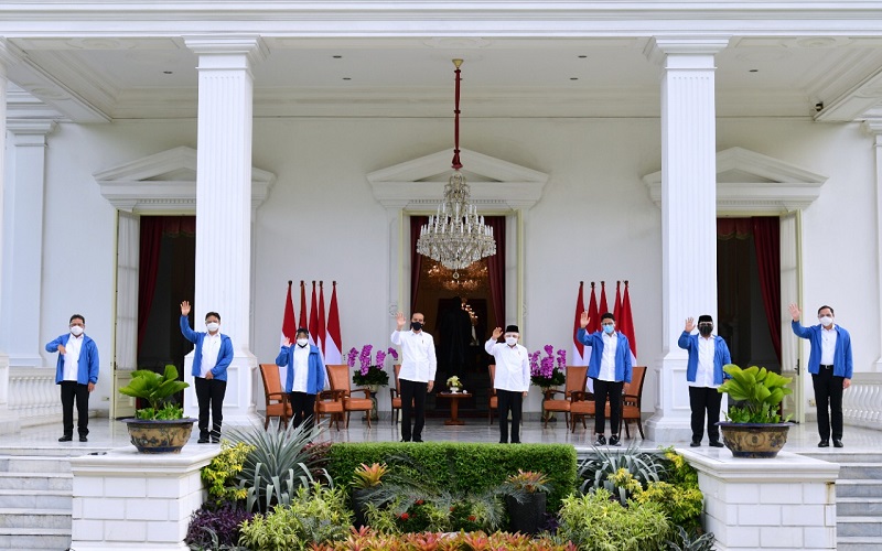 Presiden Joko Widodo memperkenalkan enam menteri baru di Kabinet Indonesia Maju  -  Dok: Setpres RI