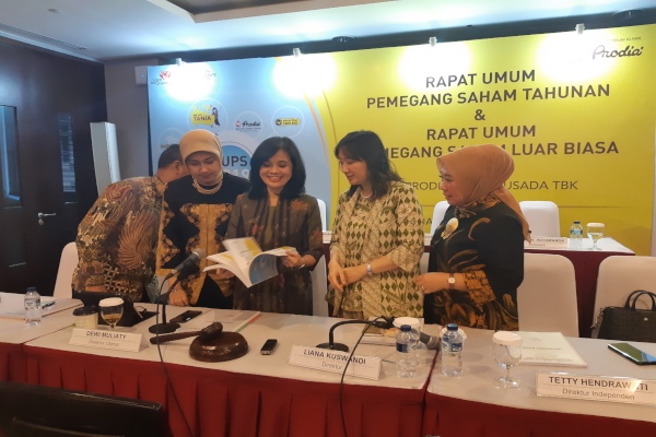 Manajemen Prodia Widyahusada saat menggelar paparan publik di Jakarta, Kamks (2/5/2019). - Bisnis/Muhammad Ridwan