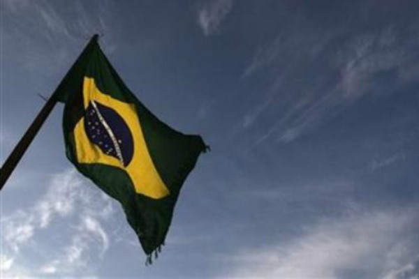Bendera Brasil - Reuters