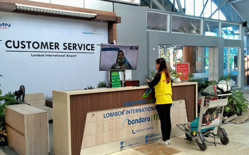 Salah satu bentuk layanan pelanggan (customer service) virtual di Bandara Lombok yang dikelola PT Angkasa Pura I. - Dok. Istimewa