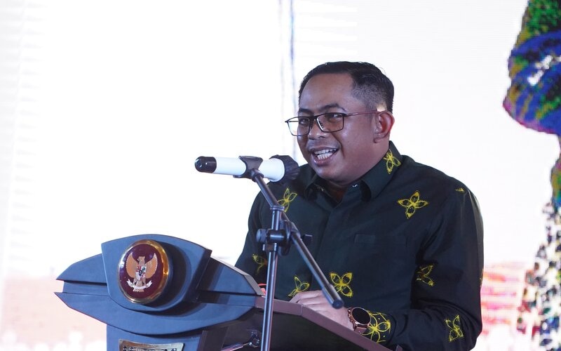 Kepala OJK Malang, Sugiarto Kasmuri, pada Ekspo Pariwisata Kota Batu secara hybrid, Jumat (19/11 - 2021).