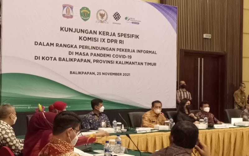 Wakil Gubernur Kalimantan Timur Hadi Mulyadi menerima kunjungan kerja spesifik Komisi IX DPR RI di Kaltim dalam rangka Perlindungan Pekerja Informal di Masa Pandemi Covid 19, Kamis (25/11/2021). - JIBI/Istimewa