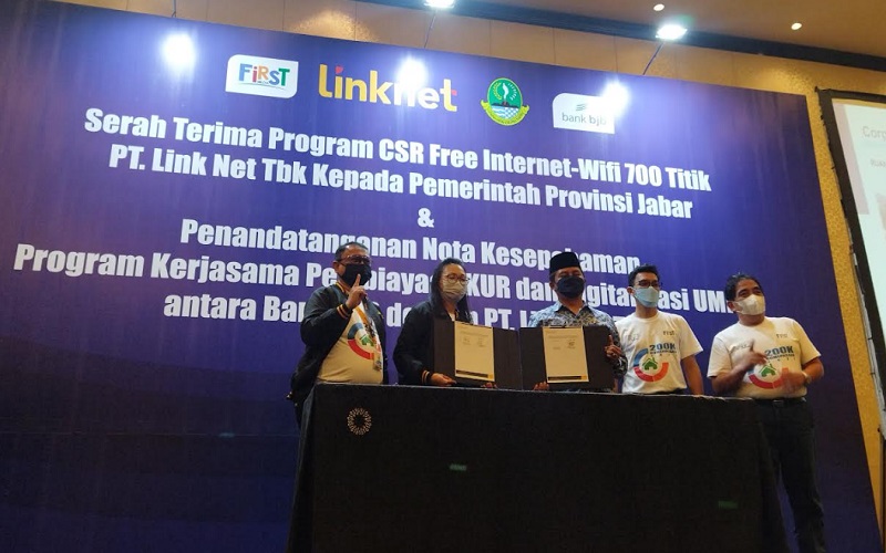 kolaborasi Pemerintah Provinsi Jawa Barat melalui Dinas Komunikasi dan Informatika (Diskominfo) dan PT Link Net Tbk. dalam penyediaan WiFi gratis. - Istimewa