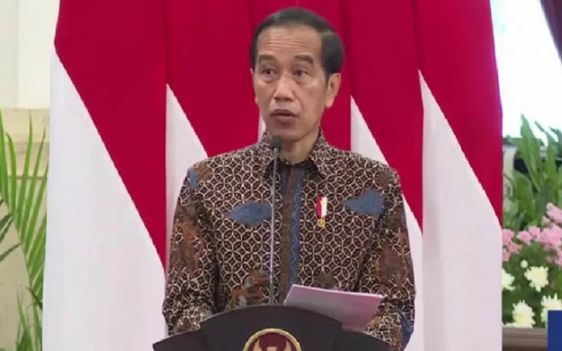 Presiden Jokowi menyampaikan sambutan dalam Peringatan Hari Hak Asasi Manusia Sedunia Tahun 2021, di Istana Negara Jakarta, Jumat (10/12/2021). - Antara
