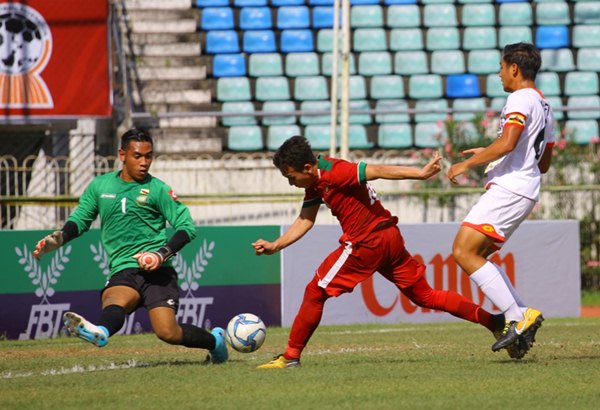 Striker Timnas Indonesia U-19, Egy Maulana Vikri (tengah) - AFF