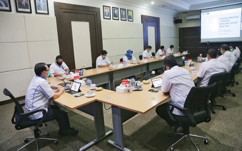 Mengawali 2021, PT Perkebunan Nusantara (PTPN) X mengadakan acara Penyampaian Strategi Tahun 2021 di Kantor Pusat, Senin (4/1/2021). Acara ini dihadiri oleh seluruh jajaran manajemen dan perwakilan karyawan di unit usaha maupun anak perusahaan.  - PTPN X