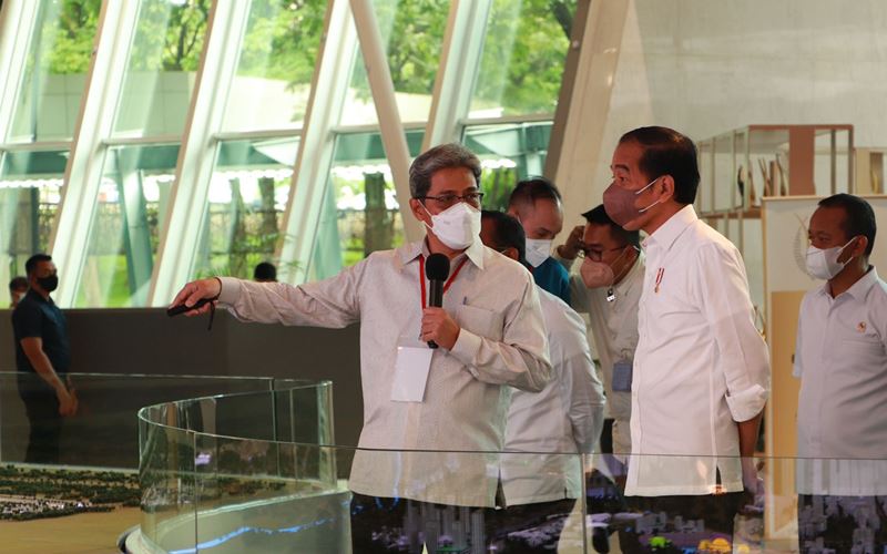 Presiden Joko Widodo saat mendapat penjelasan mengenai pengembangan BSD City. - Istimewa