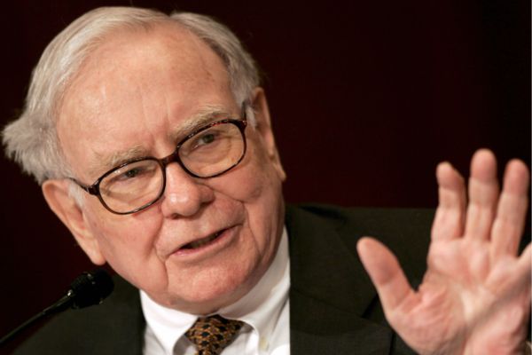 Orang terkaya ketiga dunia Warren Buffet - memolition.com