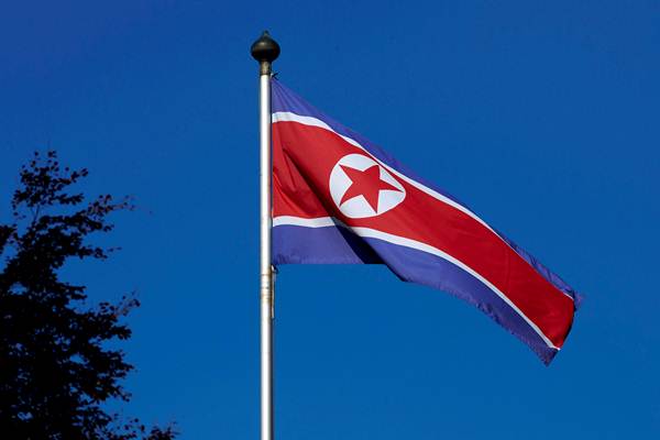 Bendera Korea Utara - Reuters