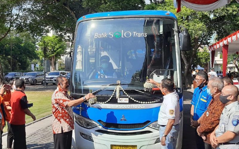Teman Bus sebagai bagian implementasi program Buy the Service (BTS) Kementerian Perhubungan untuk menunjang mobilisasi masyarakat perkotaan.  - TemanBus