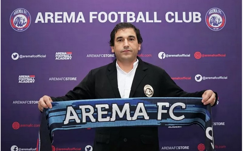 Pelatih Arema FC, Eduardo Almeida - Antara
