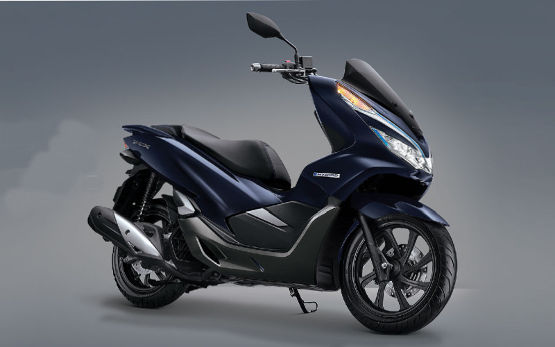 Duel Motor Hybrid: New Yamaha Fazzio vs Honda PCX e:HEV - Otomotif - Bisnis.com