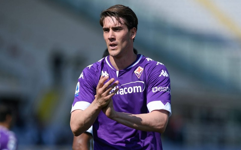 Striker Fiorentina, Dusan Vlahovic - Sempreinter