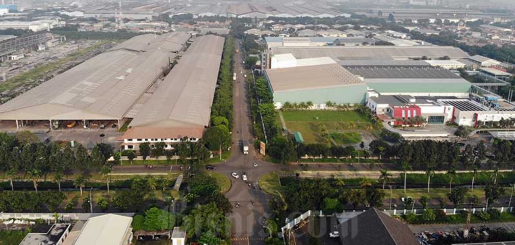 Foto aerial kawasan industri Jababeka di Cikarang, Jawa Barat. - Bisnis/Himawan L Nugraha\\r\\n