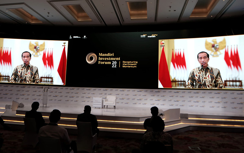 Presiden Joko Widodo (Jokowi) menyampaikan pidato dalam Mandiri Investment Forum 2022.  - Bank Mandiri