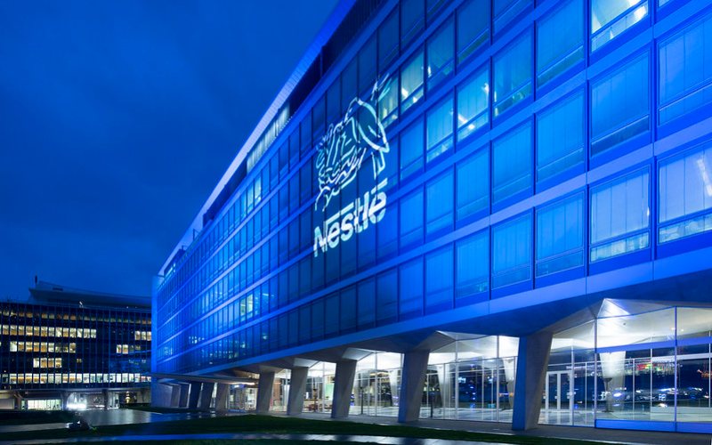 Kantor Pusat Netsle di Vevey, Swiss.  - Nestle