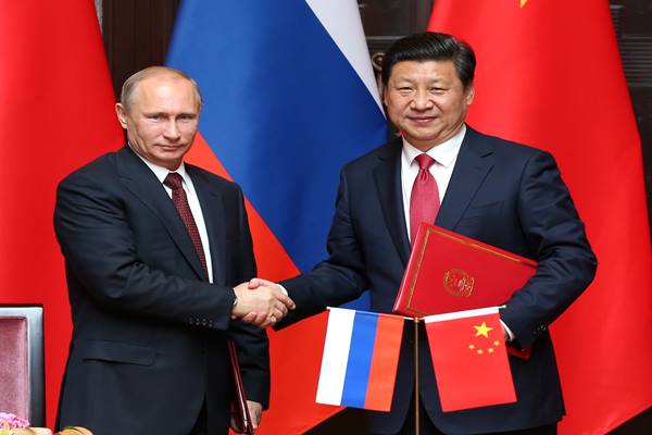 Presiden Rusia Vladimir Putin dan Presiden China Xi Jinping - scmp.com