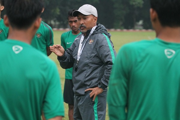 Pelatih Fakhri Husaini - PSSI