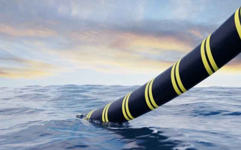 Ilustrasi kabel bawah laut - PCMag