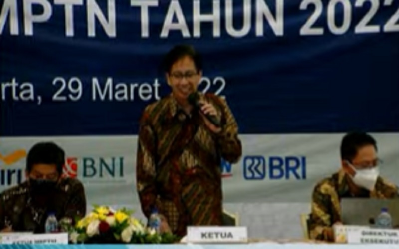 Ketua Lembaga Tes Masuk Perguruan Tinggi Negeri (LTMPT), Mochammad Ashari mengumumkan hasil SNMPTN 2022 di Jakarta, Selasa (29/3/2022). JIBI - Bisnis/Nancy Junita