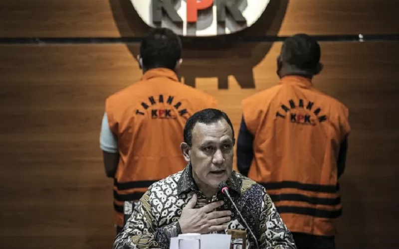 Ketua KPK Firli Bahuri menyampaikan keterangan pers di Gedung Merah Putih KPK, Jakarta, Kamis (22/4/2021). - Antara\r\n