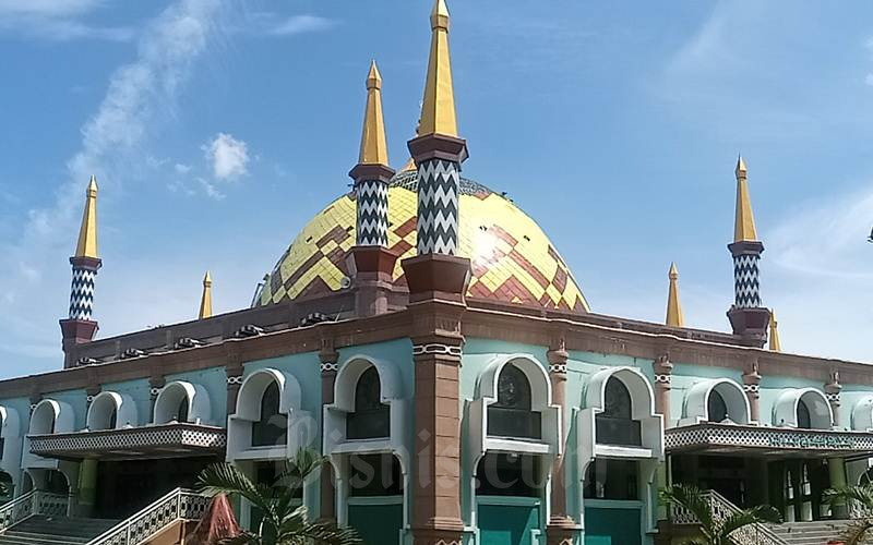 Masjid Agung Sumber, Cirebon. - Bisnis/Kim Baihaqi