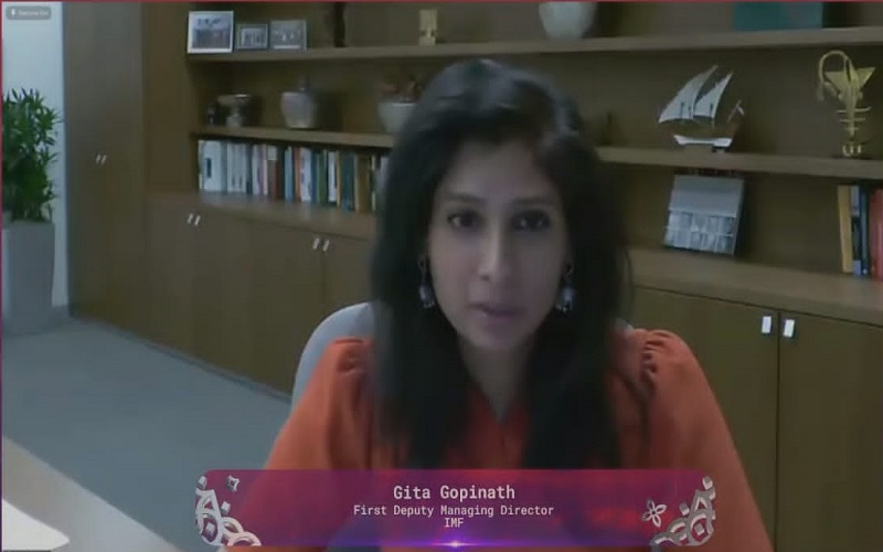 Deputi Pertama Direktur Pelaksana IMF Gita Gopinath dalam High Level Discussion: Strengthening Economic Recovery Amidst Heightened Uncertainty pada Jumat (22/4/2022).  -  Bisnis/Ni Luh Anggela