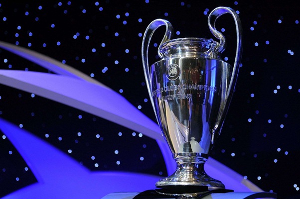 Piala Liga Champions - www.ambwallpapers.com