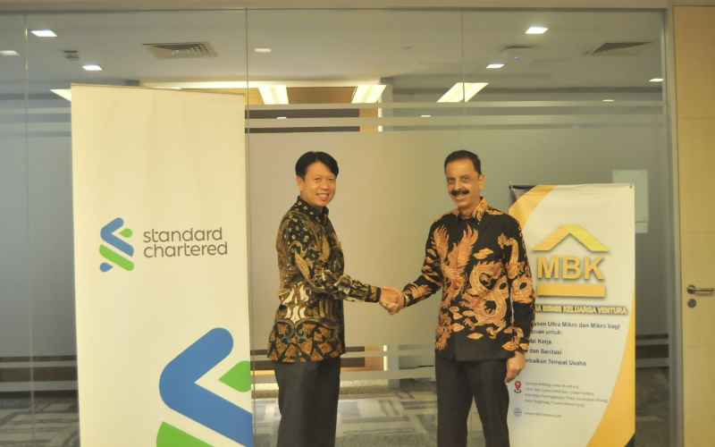 Standard Chartered Bank Kucurkan Pembiayaan kepada PT Mitra Bisnis Keluarga Ventura untuk membantu para wanita kurang mampu di Indonesia - standardchartered