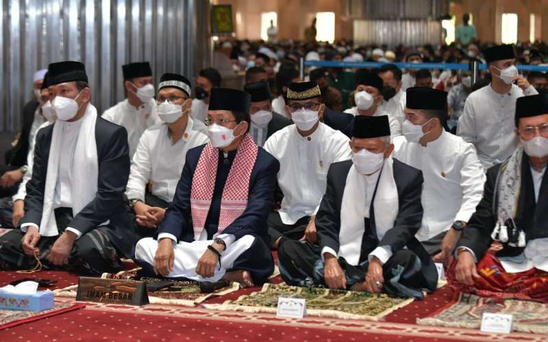 Wapres Ma'ruf Amin Salat Idulfitri di Masjid Istiqlal, Jakarta, Senin (2/5/2022)  -  Setwapres