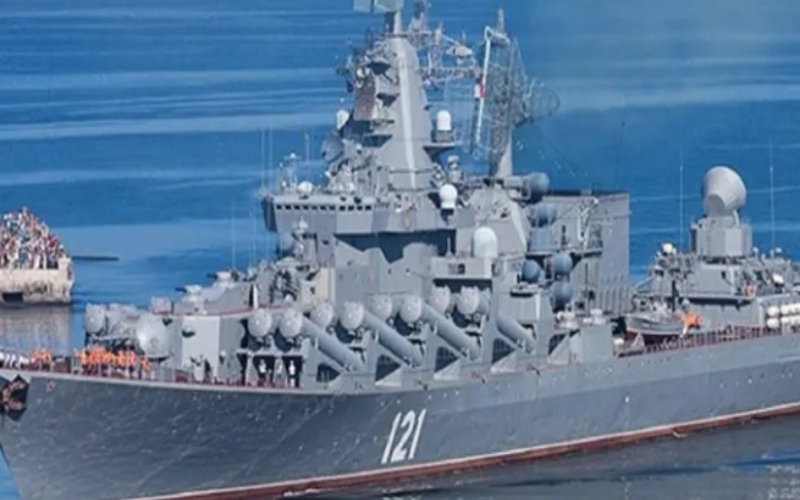 Kapal jelajah Moskva milik Rusia berbobot 12.500 ton dan dipersenjatai dengan beberapa rudal anti-kapal dan rudal permukaan-ke-udara. Kapal tercanggih pada masa Perang Dingin itu merupakan satu-satunya kapal di kelasnya di kawasan Laut Hitam. - Istimewa
