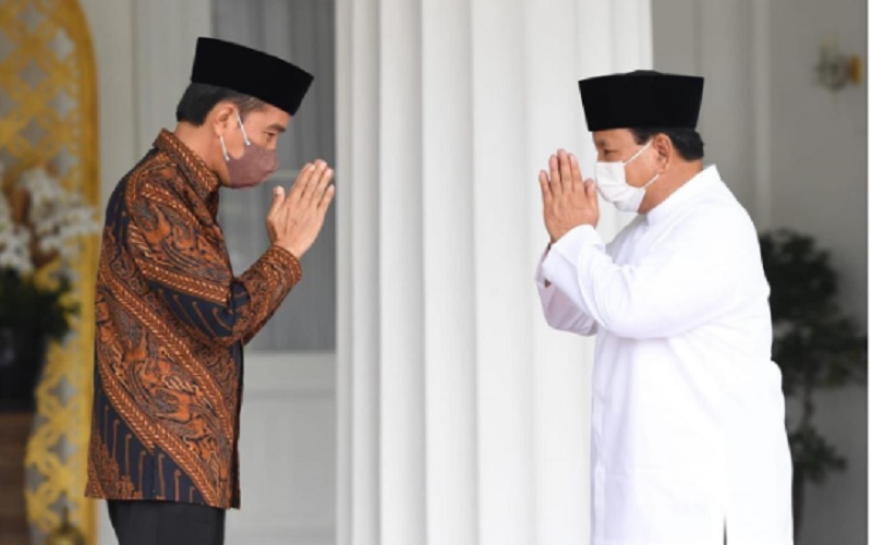 Menteri Pertahanan Pabowo Subianto dan Presiden Joko Widodo saat Idulfitri, Senin (2/5/2022). - Instagram @prabowo