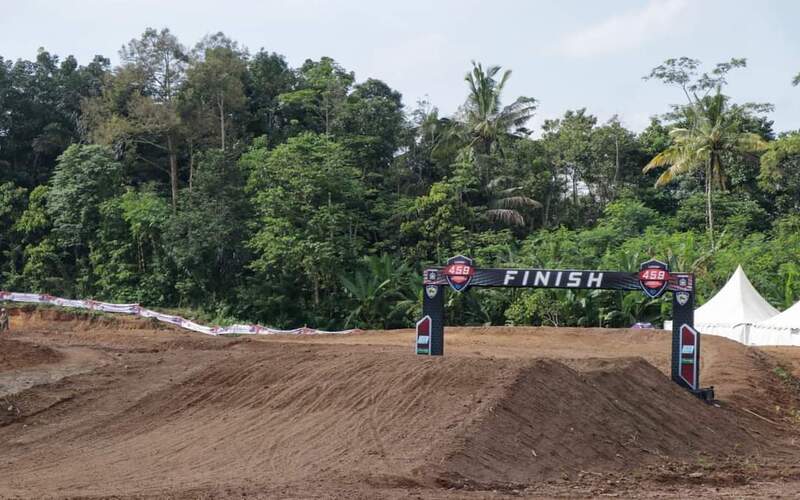 Sirkuit Motocross Lantan, Lombok Tengah.