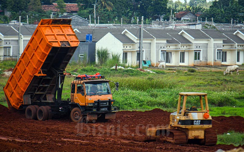 Suasana pembangunan rumah subsidi di Bogor, Jawa Barat, Selasa (11/1/2021). Bisnis - Abdurachman