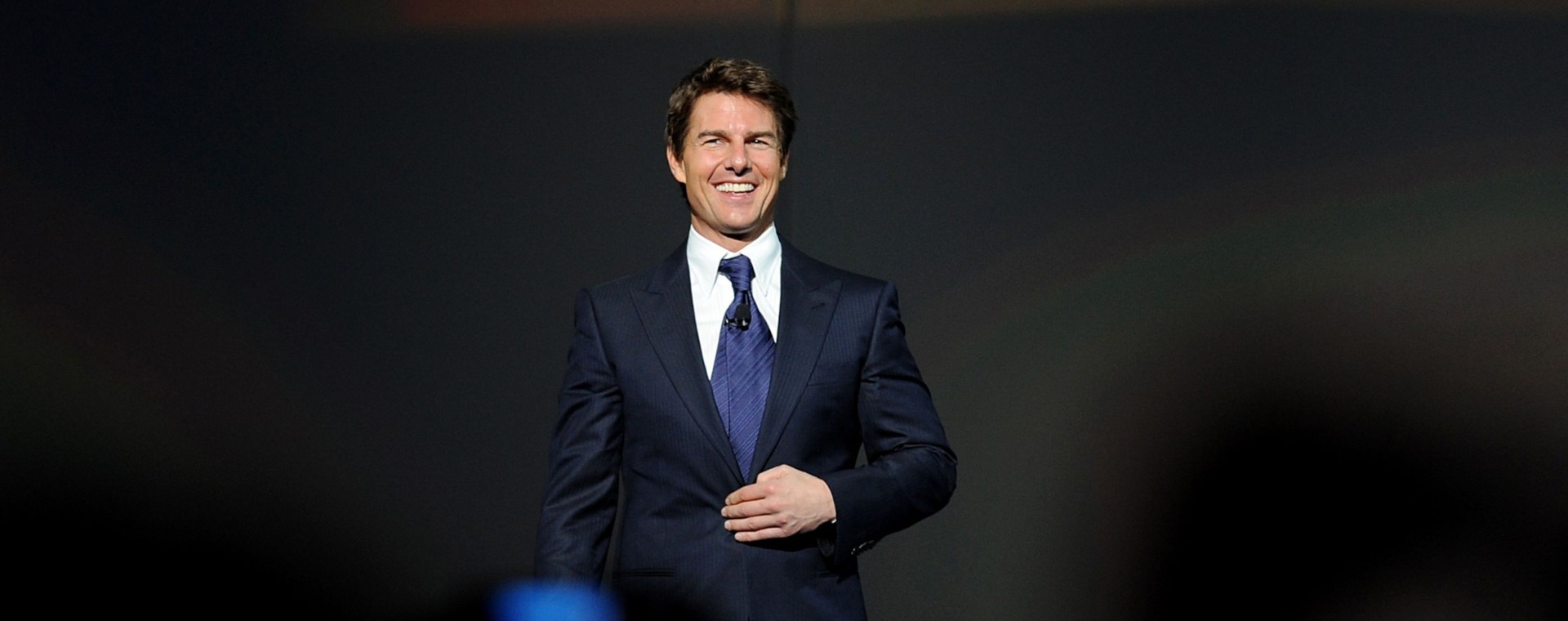 Tom Cruise berbicara tentang keberlanjutan pada pertemuan pemegang saham tahunan Wal-Mart Stores Inc. di Fayetteville, Arkansas, AS, Jumat, (7/6 - 2013). Bloomberg / Sarah Bentham