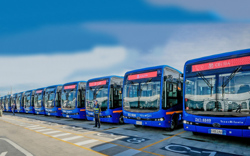 Mulai 2023, Bus Listrik Beroperasi Penuh di Bandung dan Surabaya