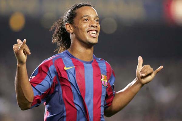 Ronaldinho - FCBarcelona.com