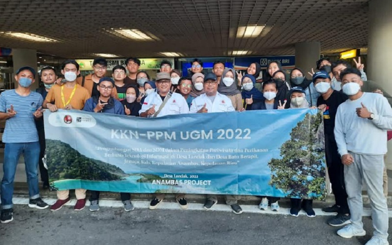 3 Tim KKN PPM-UGM Jalankan Program di Pulau Terluar Indonesia di Kepri