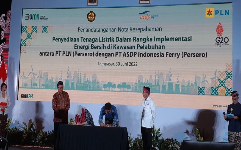 PT ASDP Mulai Transisi ke Energi Bersih
