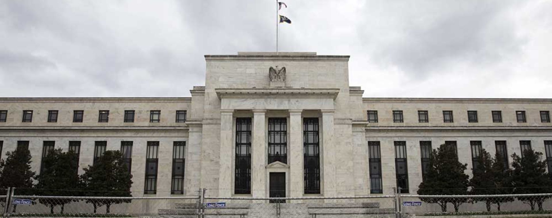 Suasana gedung Federal Reserve Marriner S. Eccles di Washington, D.C., AS, Mingg (10/4/2022). Bloomberg -  Tom Brenner
