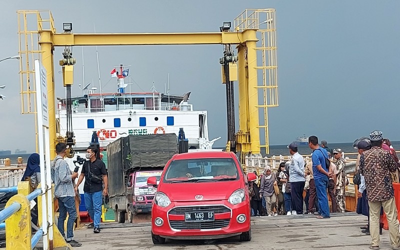 Sawit Murah, Penumpang Pelabuhan Roro Dumai-Rupat Anjlok