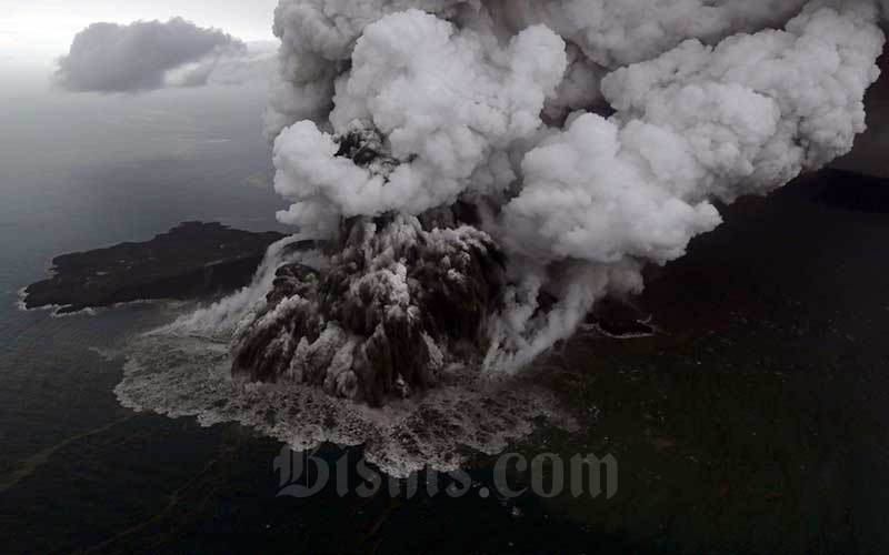 gunung meletus manado